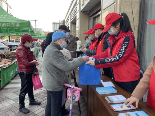 市統(tǒng)計局創(chuàng)新服務(wù)形式 黨員干部深入一線開展統(tǒng)計普法咨詢服務(wù)活動